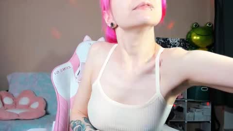 Amy Rose online show from September 23, 8:40 pm