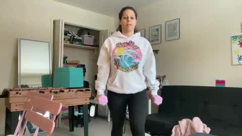 Amy Smilez online show from February 12, 2:55 pm