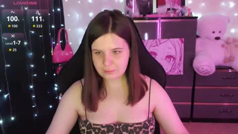 amyvibes online show from September 14, 8:18 pm