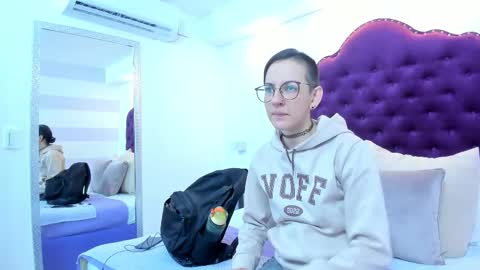 Ana Libiert online show from February 28, 11:47 am