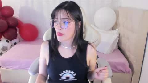 Im anna but you can call me as you want online show from October 2, 8:25 pm