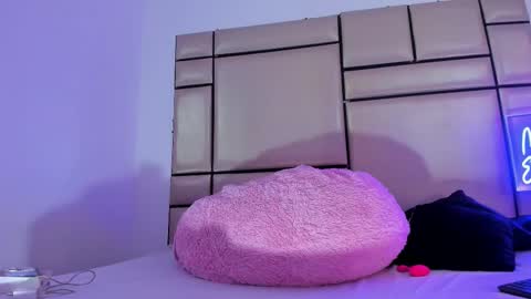 Ana Herrera online show from November 18, 11:33 am