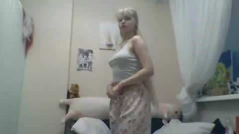 Malvina online show from July 20, 4:41 pm