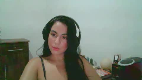 anabelenogueira1 online show from March 21, 11:10 pm