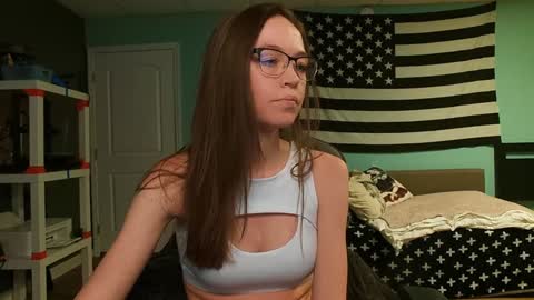 Anabelleleigh online show from January 15, 3:23 am