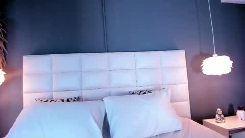  Anais clark  online show from February 24, 11:30 am