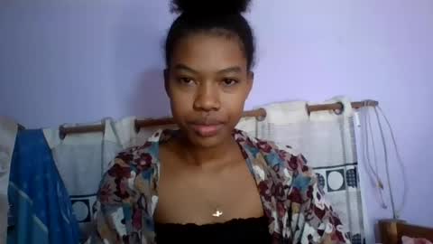 anaissa23 online show from June 28, 2:40 am