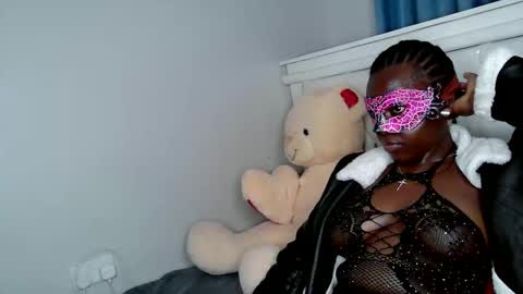 anakiss7 online show from February 23, 1:50 am