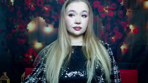 anastacyyellig online show from January 21, 8:11 pm