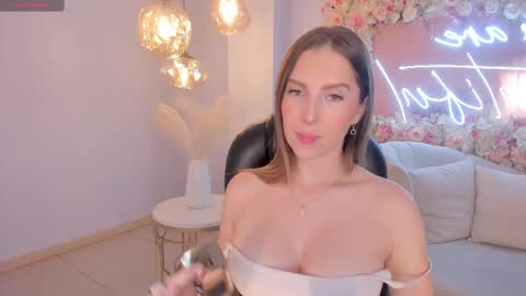 A N A S T A S I A  online show from March 6, 11:47 am