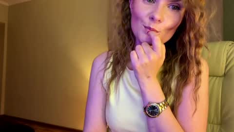 Ana online show from July 19, 10:34 pm