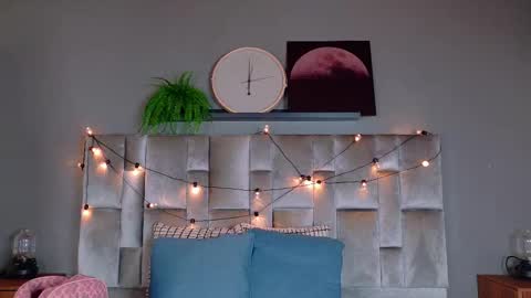 Kendra  online show from March 1, 12:16 pm