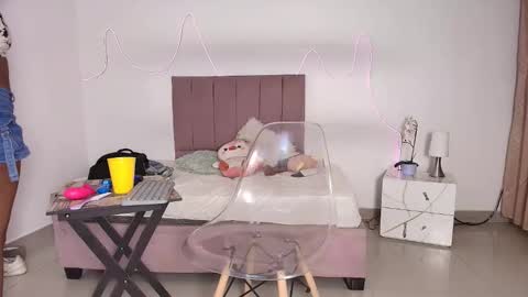 andre_lezcano online show from March 1, 4:50 pm