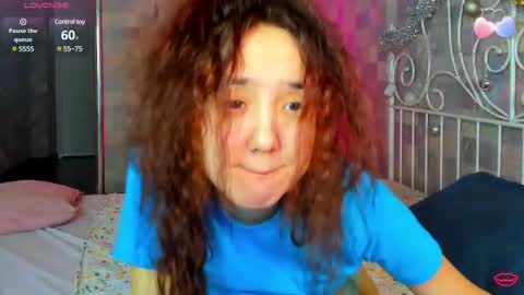 Andrea hereGMT7Mon Tue Wen ThFri Sat Su 0300am-0900am. online show from January 6, 9:43 pm