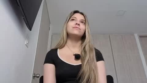 andreau 19 online show from April 26, 2:26 pm