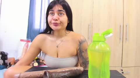 yudith online show from November 4, 5:18 pm