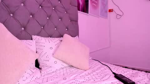          online show from September 26, 1:36 am