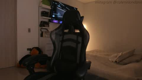      online show from September 24, 3:05 am