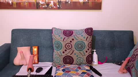 Anell online show from February 6, 3:37 am