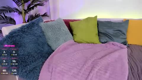 Claire - be back soon online show from September 11, 9:48 pm