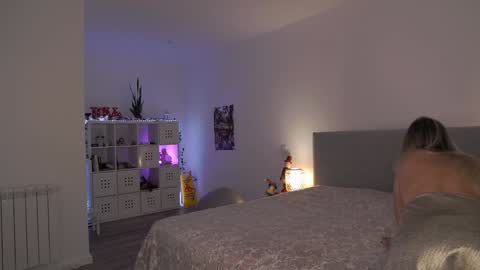 Patricia -  online show from December 17, 11:39 am