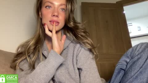 Greetings  Jess online show from September 18, 11:42 am