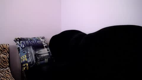 Zoe online show from January 8, 10:30 am