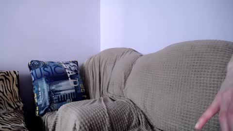 Zoe online show from March 5, 10:00 am