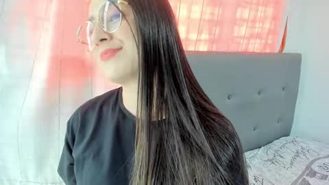 angela_nix online show from September 23, 4:16 pm