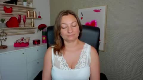 Angela online show from July 20, 10:39 am