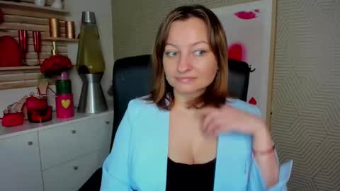 Angela online show from April 25, 6:38 am