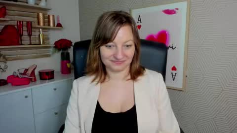 Angela online show from April 15, 6:25 am