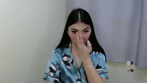 angelari_slut online show from September 24, 8:02 am