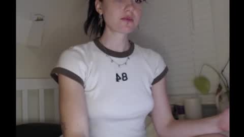 Fern4Ever online show from January 11, 7:17 am