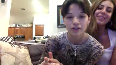 angelia01m online show from March 1, 1:49 am