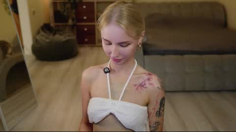 Gabby online show from September 13, 5:10 pm