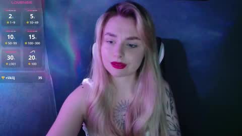 angelicablanch online show from October 7, 10:25 pm