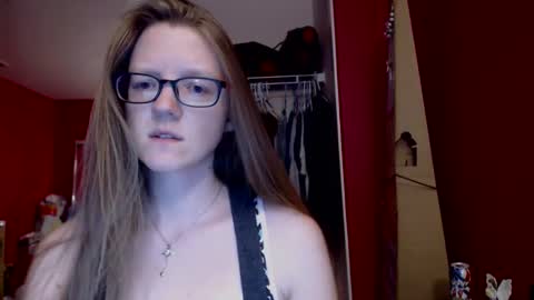 AngelicAngel online show from March 1, 4:15 am