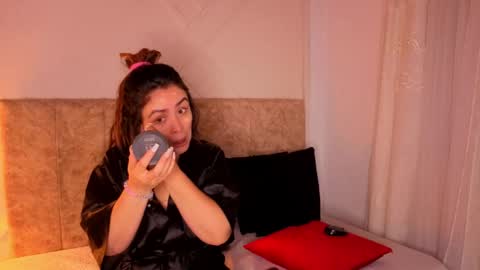 angelinarouse_ online show from April 16, 3:29 am