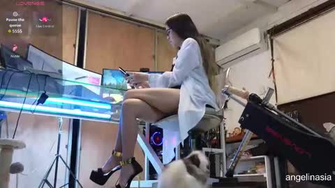 Angel online show from March 22, 8:26 pm