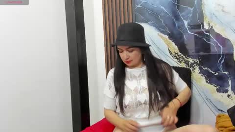 angeline online show from October 13, 9:12 am