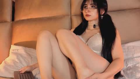 angelinepossy online show from September 19, 10:20 pm