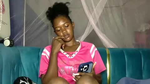 angelkyla online show from November 21, 8:38 am