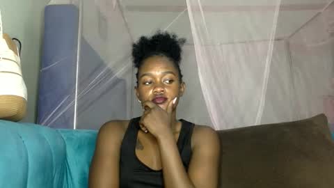 angelkyla online show from November 19, 6:13 am