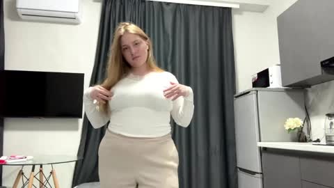 Alice online show from June 5, 5:19 pm