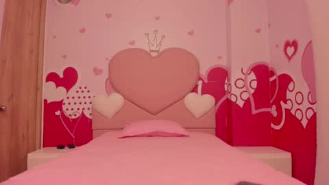 Angel  online show from February 18, 9:43 am