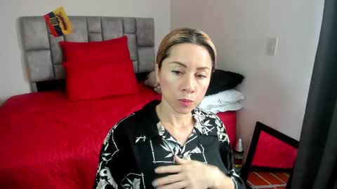 angie online show from February 3, 3:38 pm