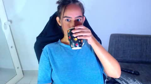 IG angie dreamgirl01 online show from March 25, 11:57 am