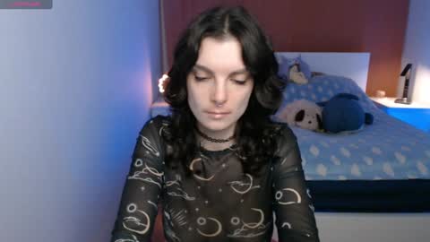 angie_faee online show from December 9, 6:03 pm