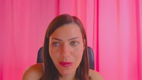 Anni online show from October 2, 9:58 am